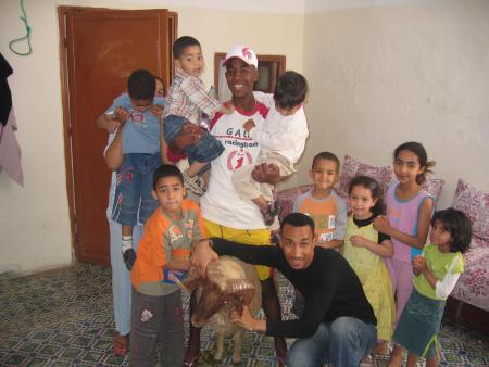 wlad khouti kolhom...